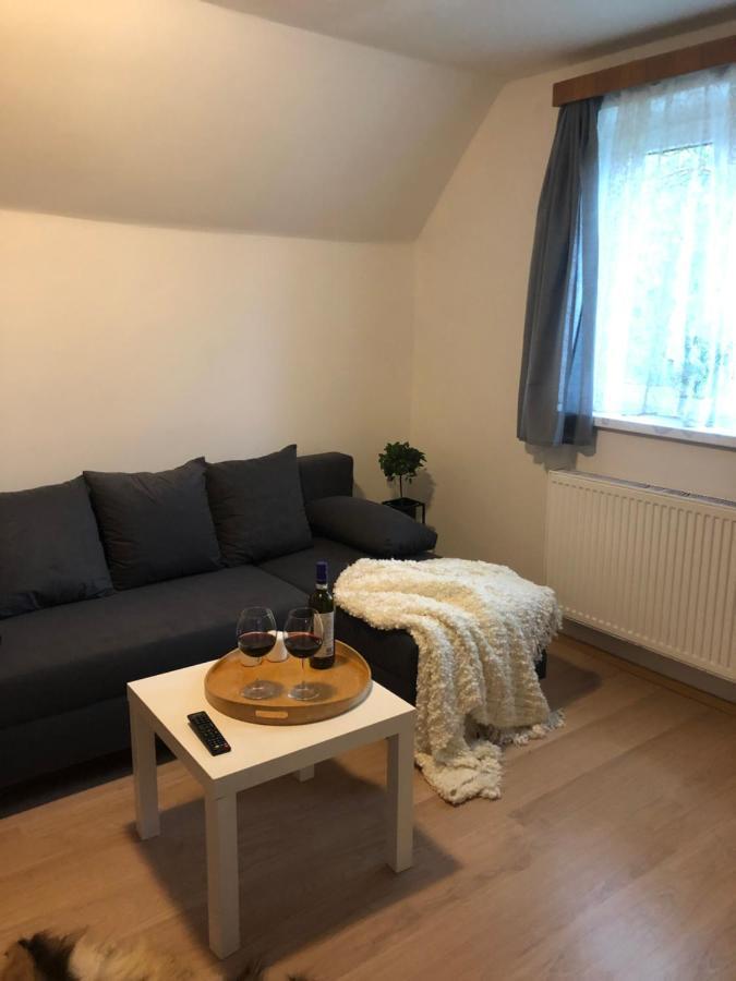 Apartmany Jevany 외부 사진
