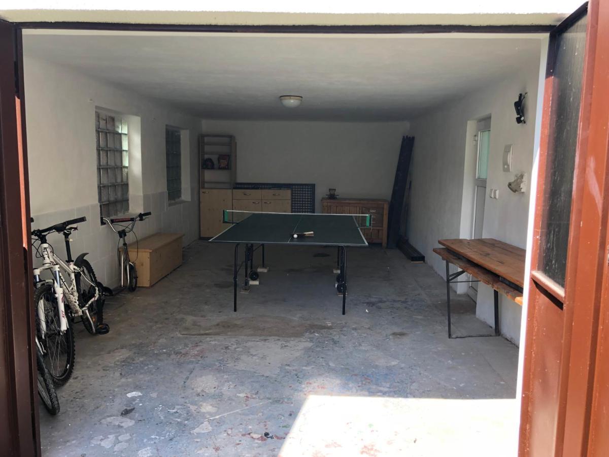 Apartmany Jevany 외부 사진