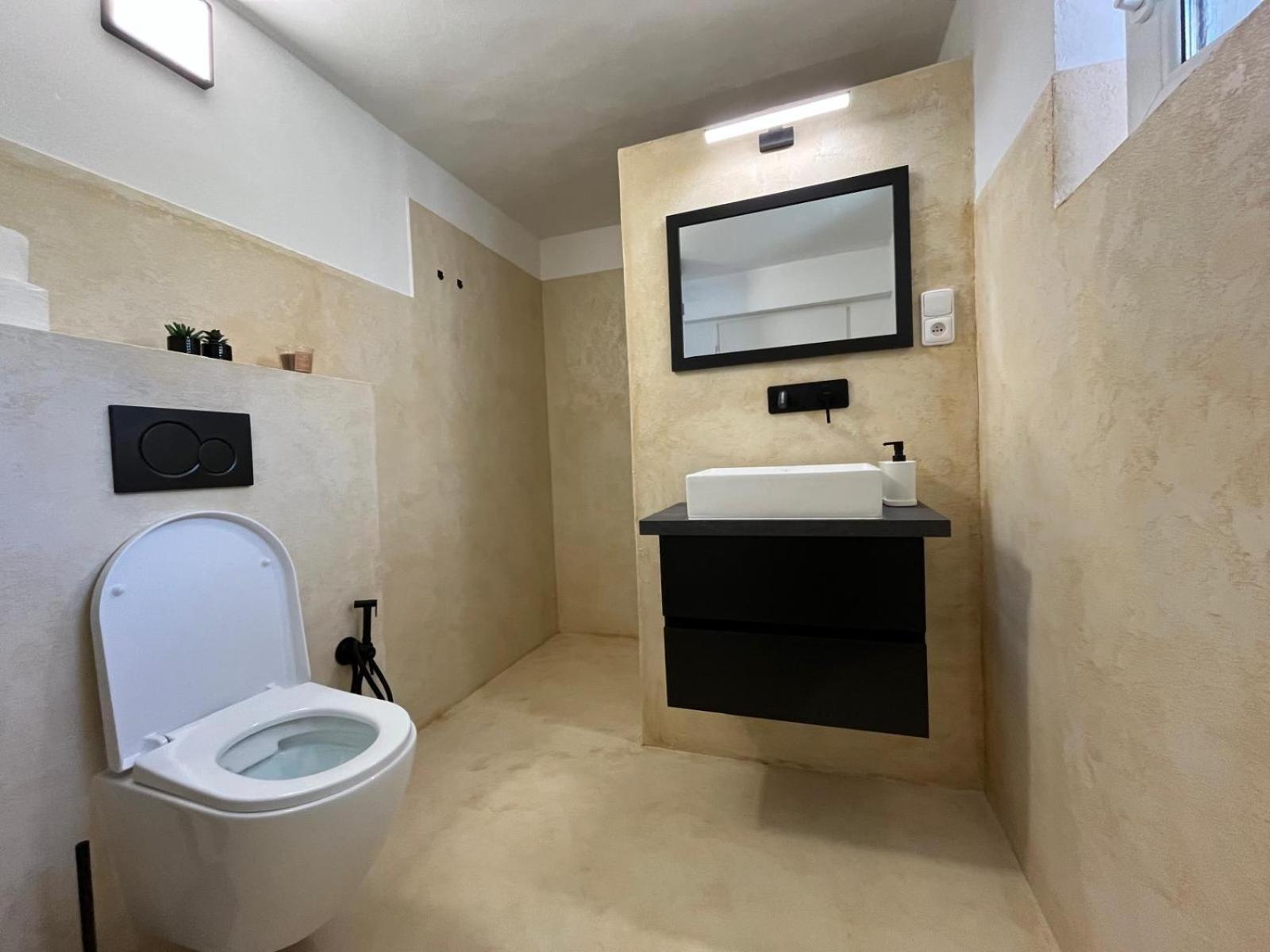 Apartmany Jevany 외부 사진