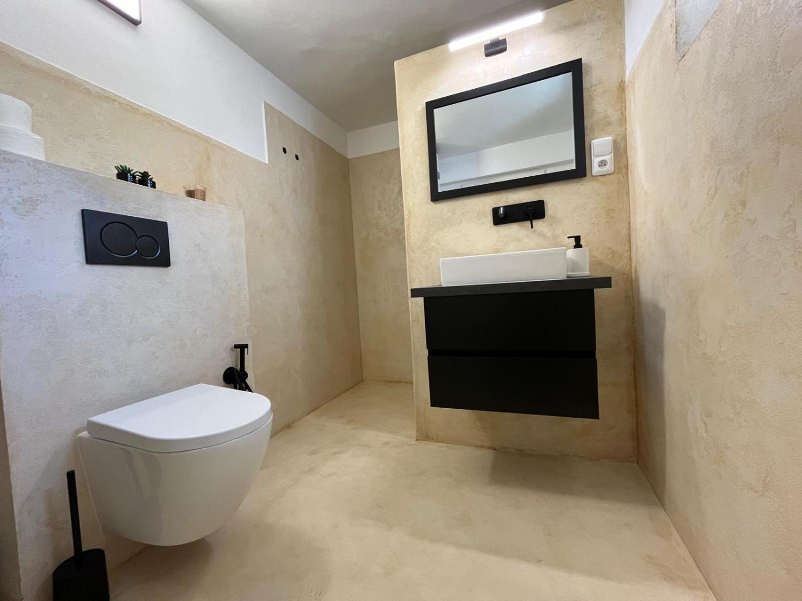Apartmany Jevany 외부 사진